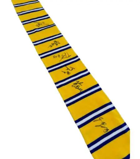 Wool Scarf 'MTA SINCE 1932' Signed by Maccabi Tel Aviv Players