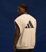 גופייה אופנתית BASKETBALL אפורה בוגרים adidas 2026-27 גופייה אופנתית BASKETBALL אפורה בוגרים adidas 2026-27