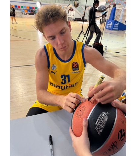 SPALDING TF-1000 Basketball Signed By Maccabi Tel Aviv Players