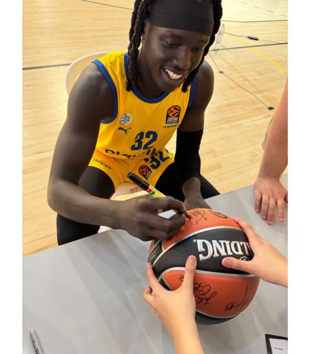 SPALDING TF-500 Basketball Signed By Maccabi Tel Aviv Players