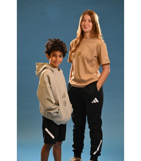קפוצ'ון ADIDAS Z.N.E אפור ילדים 2025-26 קפוצ'ון ADIDAS Z.N.E אפור ילדים 2025-26
