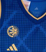 חולצת רטרו adidas כחולה 1977
