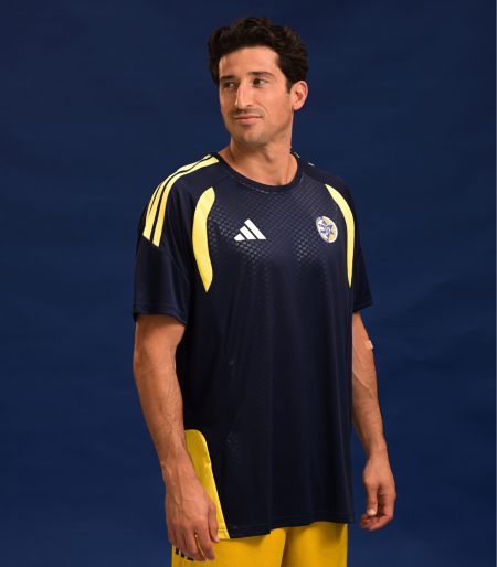 חולצת אימון כחול נייבי בוגרים ADIDAS 2026-27 חולצת אימון כחול נייבי בוגרים ADIDAS 2026-27