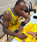 ADIDAS Yellow Jersey 2025-26 Signed By Jeff Dowtin JR ADIDAS Yellow Jersey 2025-26 Signed By Jeff Dowtin JR